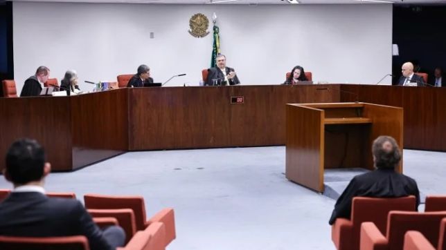 ‘SEGREDOS DE BASTIDORES’: O STF CRIOU UMA PUNIÇÃO PARA JUÍZES? MAS DEIXOU OS PRÓPRIOS MINISTROS DE FORA