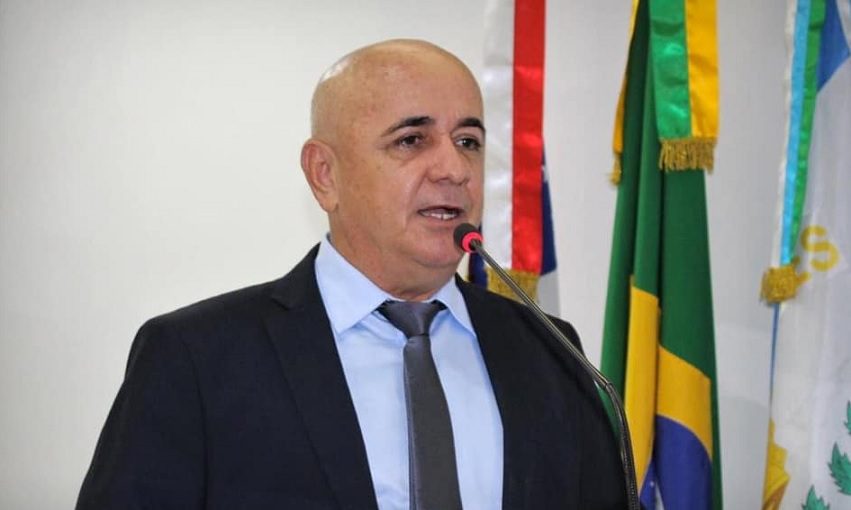 Justiça condena à prisão vereador que invadiu escola no Amazonas