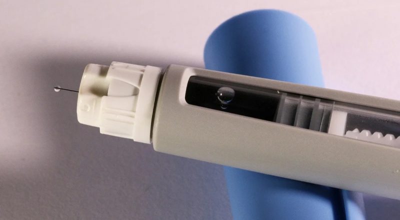 Alerta: Anvisa investiga 13 casos de suspeita de perda de visão em usuários de canetas emagrecedoras