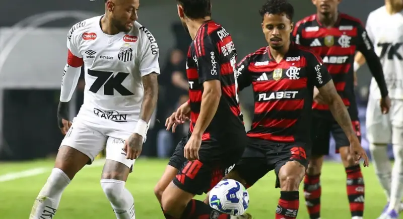 Santos x Flamengo entram em campo; saiba onde assistir ao vivo e prováveis escalações