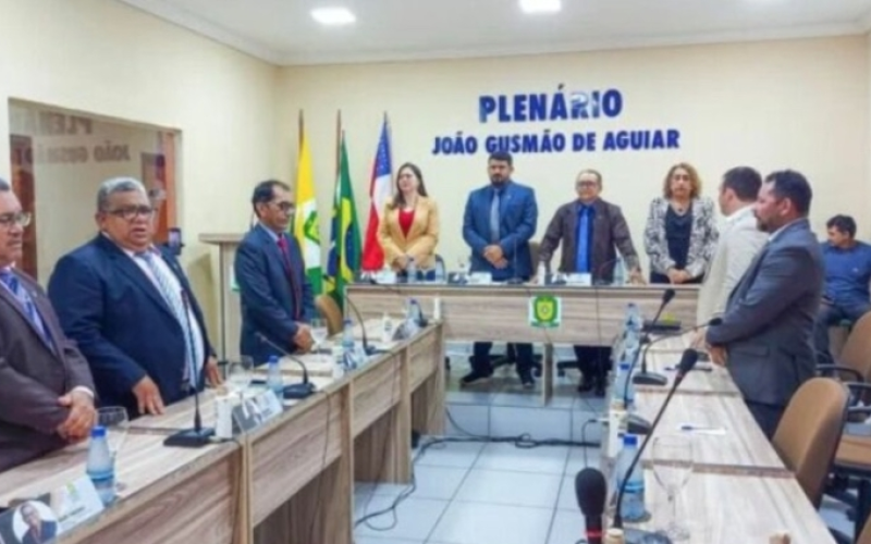 Justiça Eleitoral manda substituir mais da metade dos vereadores de Manaquiri após cassação