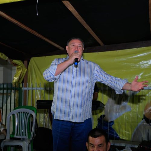 Átila Lins anuncia investimentos em infraestrutura e lazer em Caapiranga