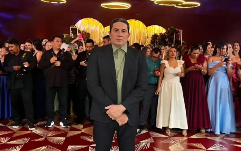 Simão Peixoto participa de formatura de novos policiais e defende segurança pública no Amazonas