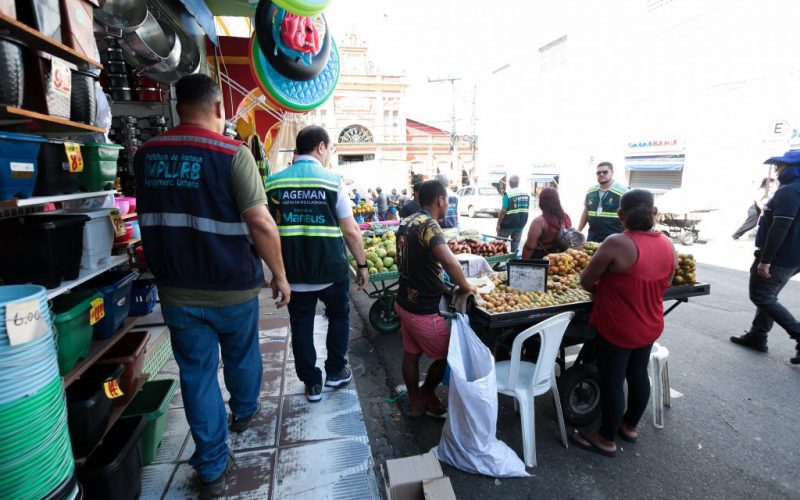 Prefeitura de Manaus inicia fiscalização educativa para coibir ocupação irregular de vagas do Zona Azul