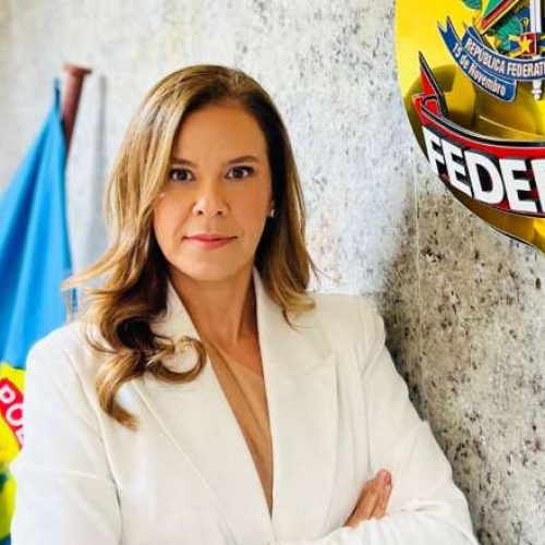Delegada Danielle Mady toma posse como superintendente regional da Polícia Federal no Amazonas