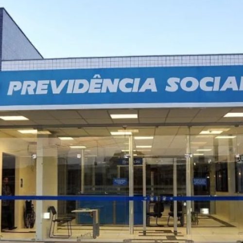 INSS pode antecipar 13º salário em 2026