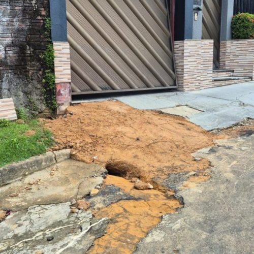 Ageman multa Águas de Manaus em R$ 255,5 mil por atraso de 24 dias na recomposição de calçada