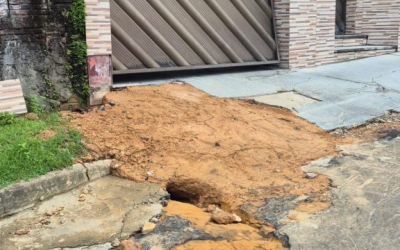 Ageman multa Águas de Manaus em R$ 255,5 mil por atraso de 24 dias na recomposição de calçada