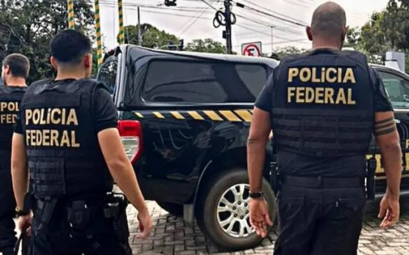PF cumpre mandados contra vazamento de dados da Receita de ministros do STF