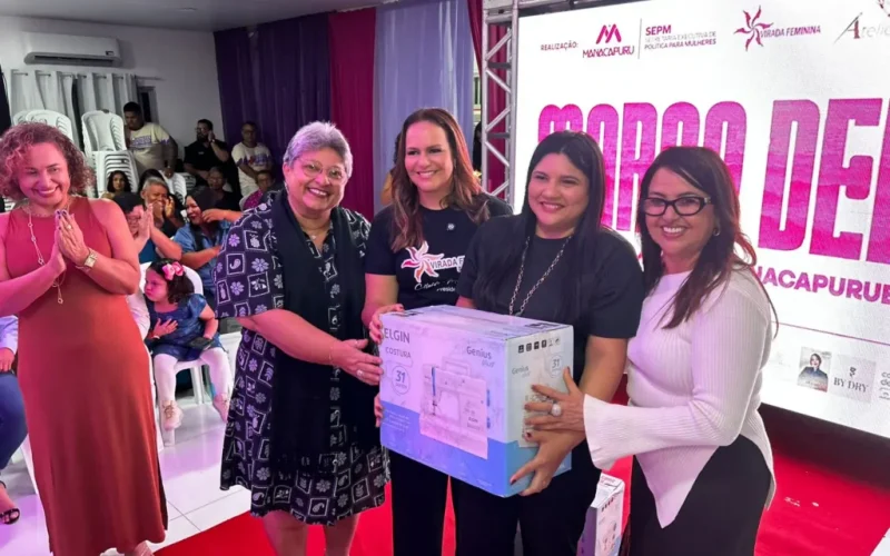 Virada Feminina encerra programação em Manacapuru com desfile, doações e reforço do protagonismo feminino