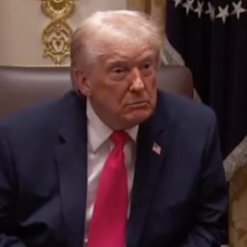 Não é mais só a Venezuela: Trump diz que qualquer país que leve drogas para os EUA poderá ser atacado