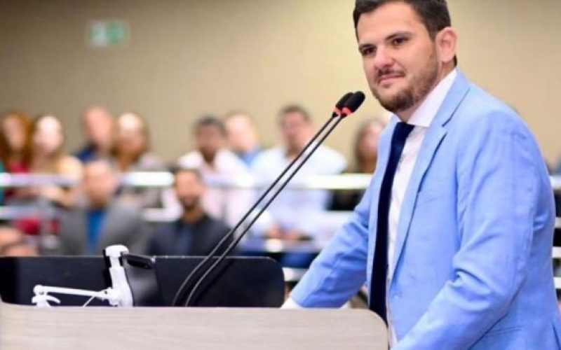 Prefeito de Manaus critica oposição e rebate ataques durante período de chuvas