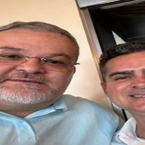 ‘SEGREDOS DE BASTIDORES’: RECADO POLÍTICO: POR QUE O ALIADO DE DAVID ALMEIDA DECIDIU ‘MARCAR POSIÇÃO’ EM UMA ELEIÇÃO DE CARTAS MARCADAS?