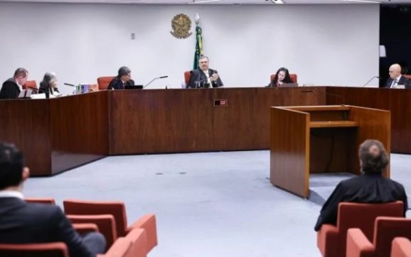 ‘SEGREDOS DE BASTIDORES’: O STF CRIOU UMA PUNIÇÃO PARA JUÍZES? MAS DEIXOU OS PRÓPRIOS MINISTROS DE FORA