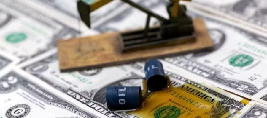 Petróleo dispara e supera US$ 95 pela primeira vez desde junho em meio à escalada da guerra entre EUA e Irã