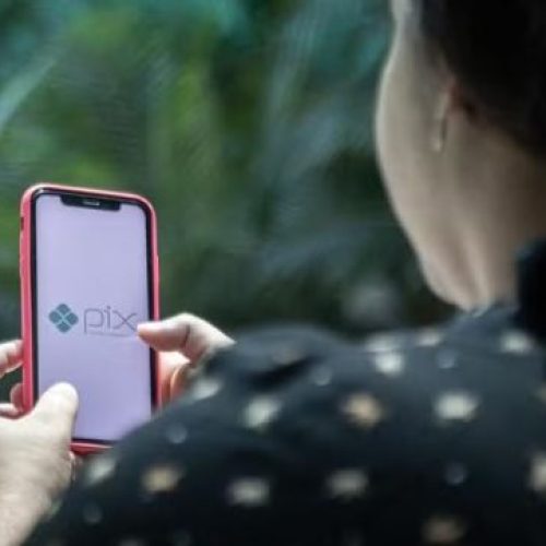 Após proibição das bets, número de transações via Pix registra queda de 10%