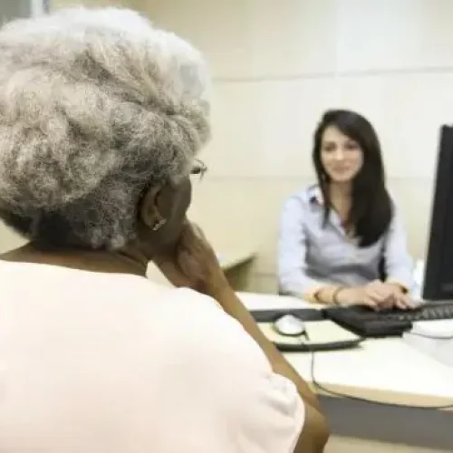 Hipertensão em idosos: veja 5 cuidados para manter a pressão sob controle