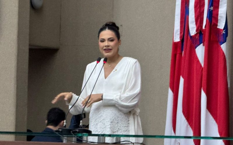 Após tomar posse como deputada, Brena Dianná fala sobre possíveis embates com Mayra Dias na Aleam