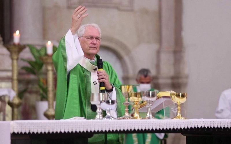 Arcebispo de Manaus, dom Leonardo Steiner entrega carta de renúncia ao Papa Leão XIV