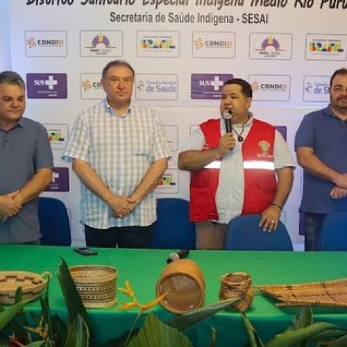 Átila Lins Anuncia Maternidade e Apoio ao Município de Lábrea