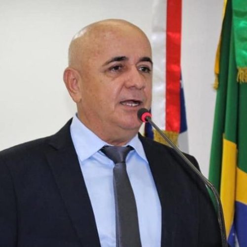 Justiça condena à prisão vereador que invadiu escola no Amazonas