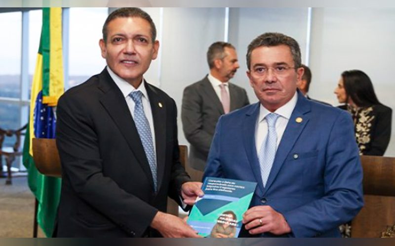 Lista de políticos com contas irregulares tem 453 nomes do Amazonas
