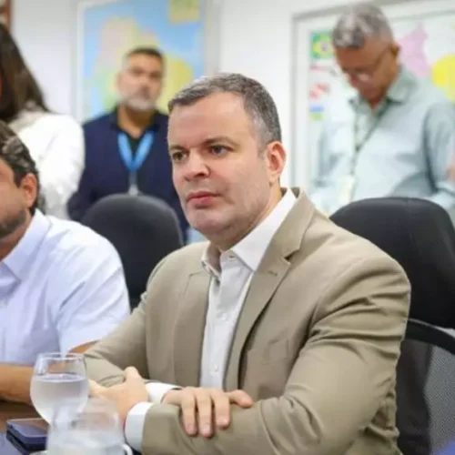 Rodrigo Sá avança em diálogo na Suframa para fortalecer a Zona Franca de Manaus