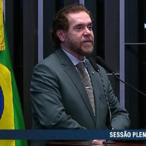 Plínio Valério defende mandatos para ministros do STF