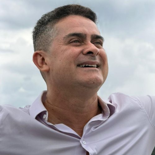 Rejeição de David Almeida diminui após romper com Omar Aziz
