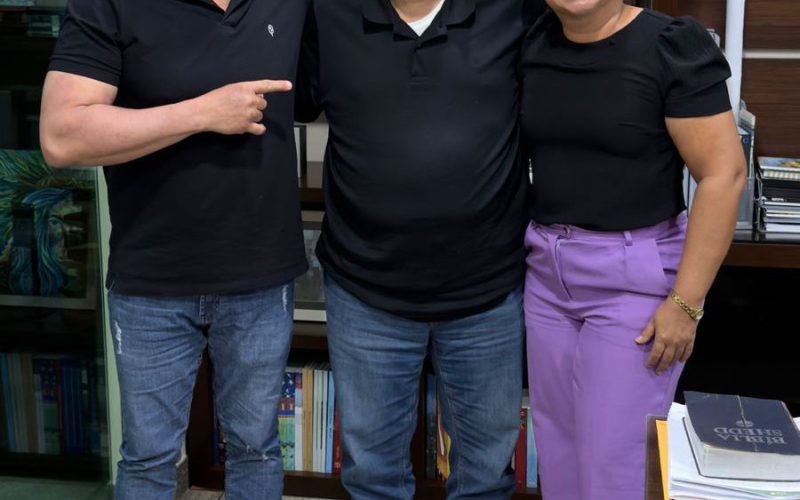 Encontro político fortalece aliança entre Simão Peixoto e Eduardo Braga rumo às eleições de 2026