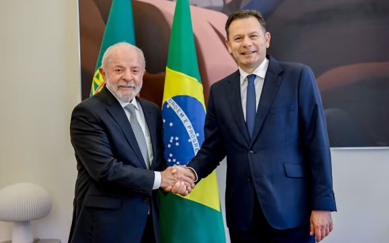 Em Portugal, Lula diz que Trump tem que ‘ganhar logo’ Nobel da Paz para acabar com as guerras
