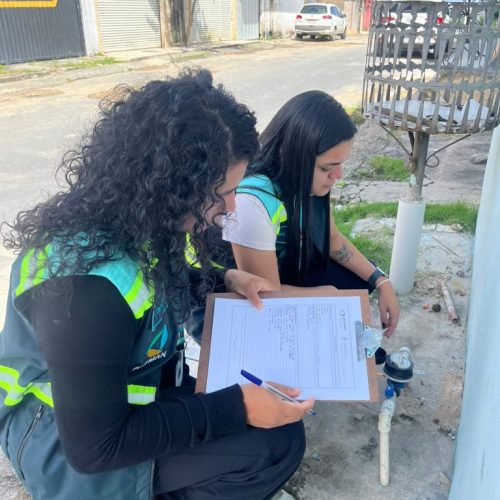 Ageman vistoria abastecimento irregular de água no conjunto Francisca Mendes II
