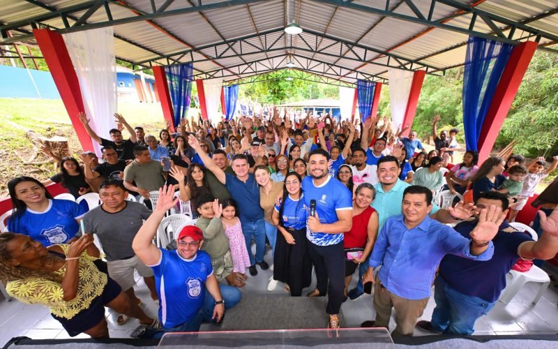 David Almeida participa de inauguração de centro para dependentes químicos