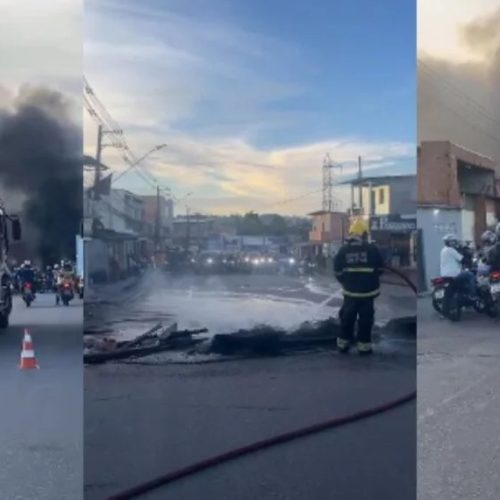 Moradores fecham avenida e protestam contra alagamentos na zona Leste de Manaus