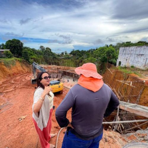Prefeitura de Manacapuru intensifica obras de infraestrutura na zona urbana e rural