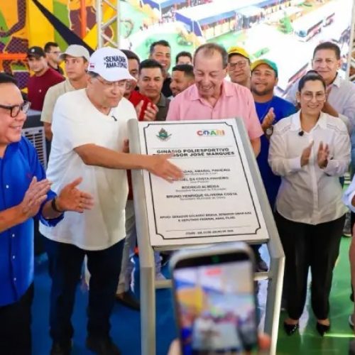 Coari lança programa habitacional e inaugura obras que fortalecem educação, esporte e cidadania