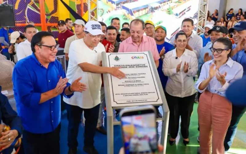 Coari lança programa habitacional e inaugura obras que fortalecem educação, esporte e cidadania