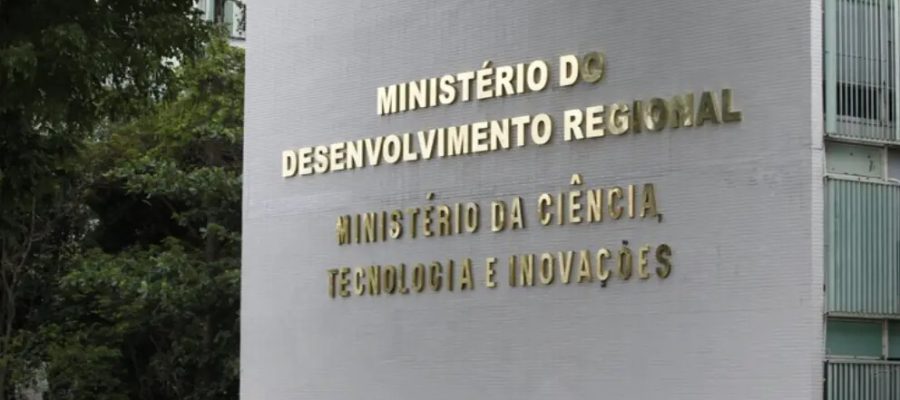 Governo federal aprova novo manual para financiamento de projetos sustentáveis e infraestrutura produtiva