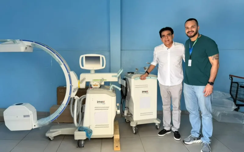 MANACAPURU SEGUE AVANÇANDO, E PREFEITA VALCILEIA MACIEL ENTREGA EQUIPAMENTOS PARA A ÁREA DA SAÚDE