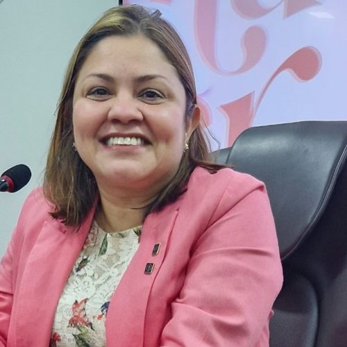 Sobrinho ‘blindado’ de Alzira Miranda esnoba o MPF após gastar R$ 30 mil em diárias para o Festival de Parintins