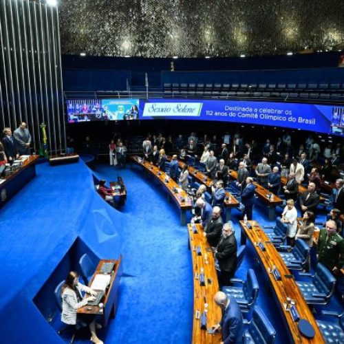 Senado aprova fim da escala 6×1