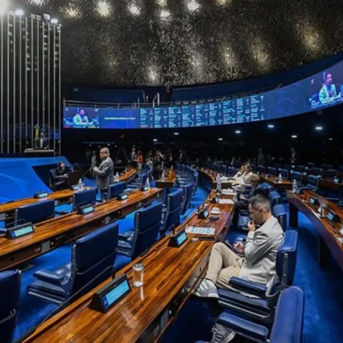 Senado vota fim da escala 6×1 nesta quarta-feira; veja o que pode mudar a rotina dos trabalhadores brasileiros