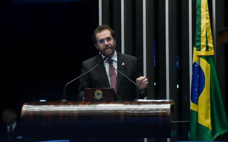 Congresso Derruba Veto de Lula e Garante Benefícios Orçamentários à Embrapa