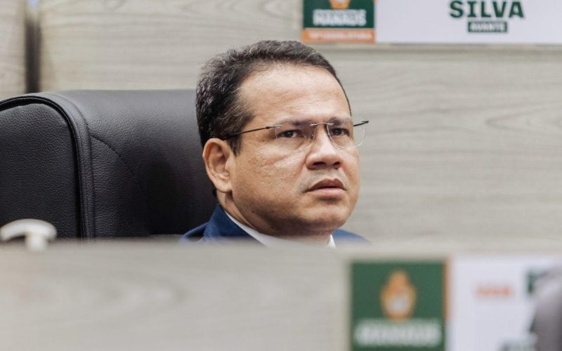 Vereador ataca busca por ‘likes’