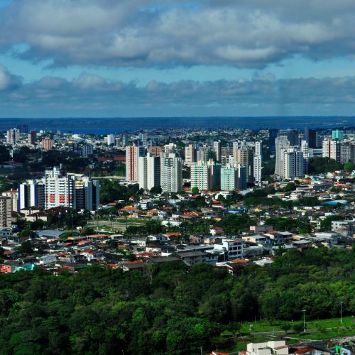 Manaus Rumo a US$ 500 Milhões: O Inédito Lançamento da Bolsa de Crédito de Carbono da Amazônia