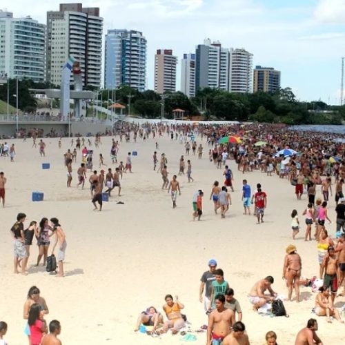 Praia da Ponta Negra Estará Interditada para Banho no Réveillon Manaus 2026