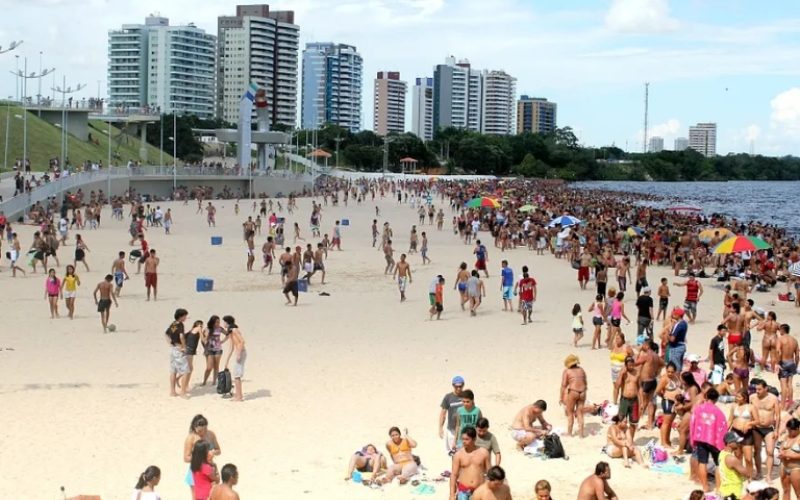 Praia da Ponta Negra Estará Interditada para Banho no Réveillon Manaus 2026