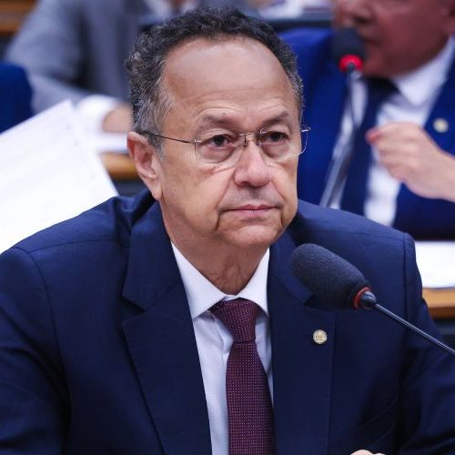 Justiça nega pedido de parcelamento e mantém cobrança contra Republicanos-AM e Silas Câmara